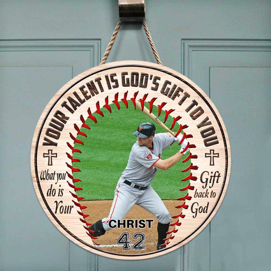 Dein Talent ist Gottes Geschenk an dich – Personalisiertes rundes Holzschild „Baseball“