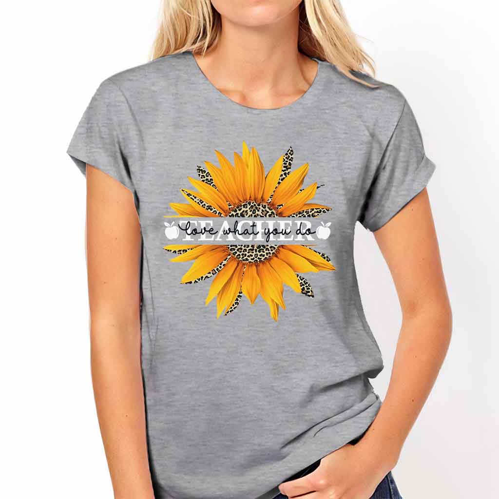 Lehrer lieben, was Sie tun – T-Shirt und Hoodie 1121