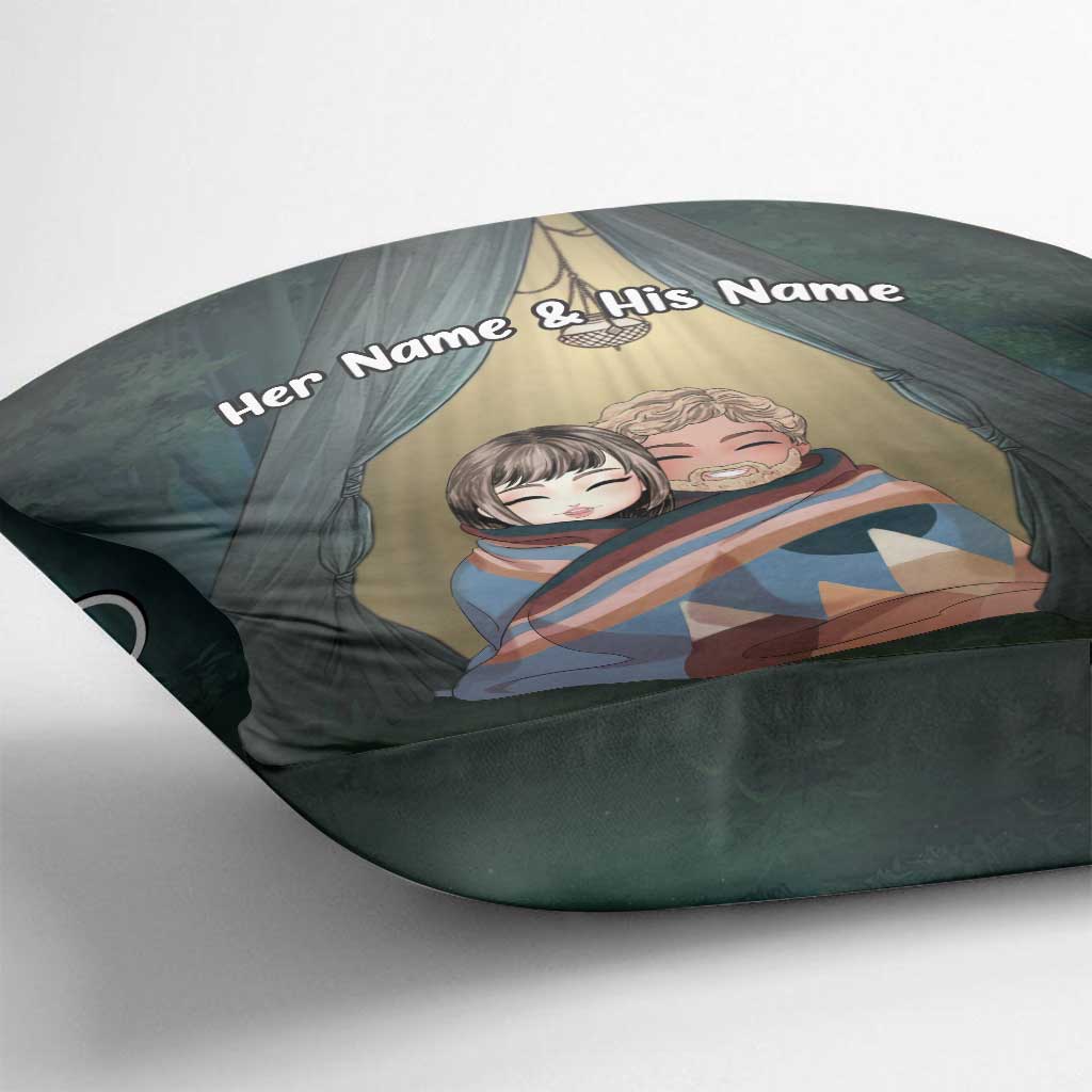 „Du und ich, wir schaffen das“-Camping-Pärchen – personalisiertes Camping-Kissen