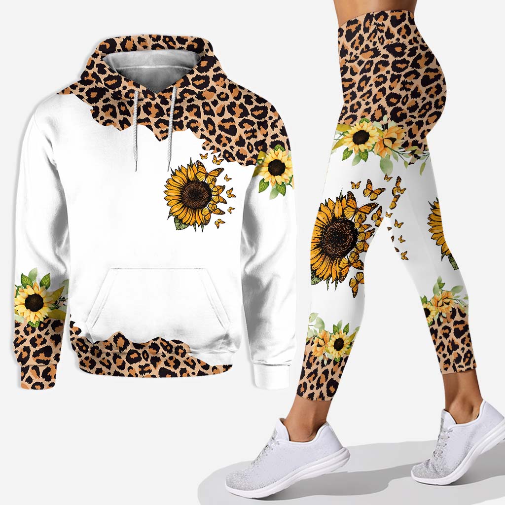 Wunderschöner Leoparden-Sonnenblumen-Hoodie und Leggings für Oma – Mein kleiner Sonnenschein – Personalisierter Oma-Hoodie und Leggings