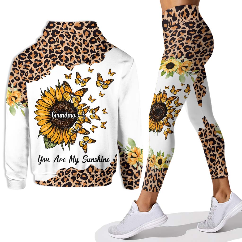 Wunderschöner Leoparden-Sonnenblumen-Hoodie und Leggings für Oma – Mein kleiner Sonnenschein – Personalisierter Oma-Hoodie und Leggings