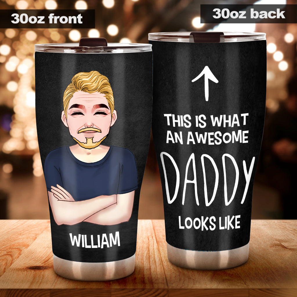 So sieht ein großartiger Papa aus – personalisierter Vater-Trinkbecher