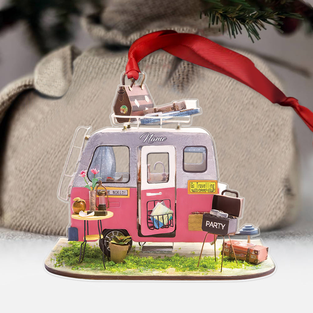 Fröhlicher Camper – Personalisierter transparenter Weihnachtsschmuck zum Thema Camping –