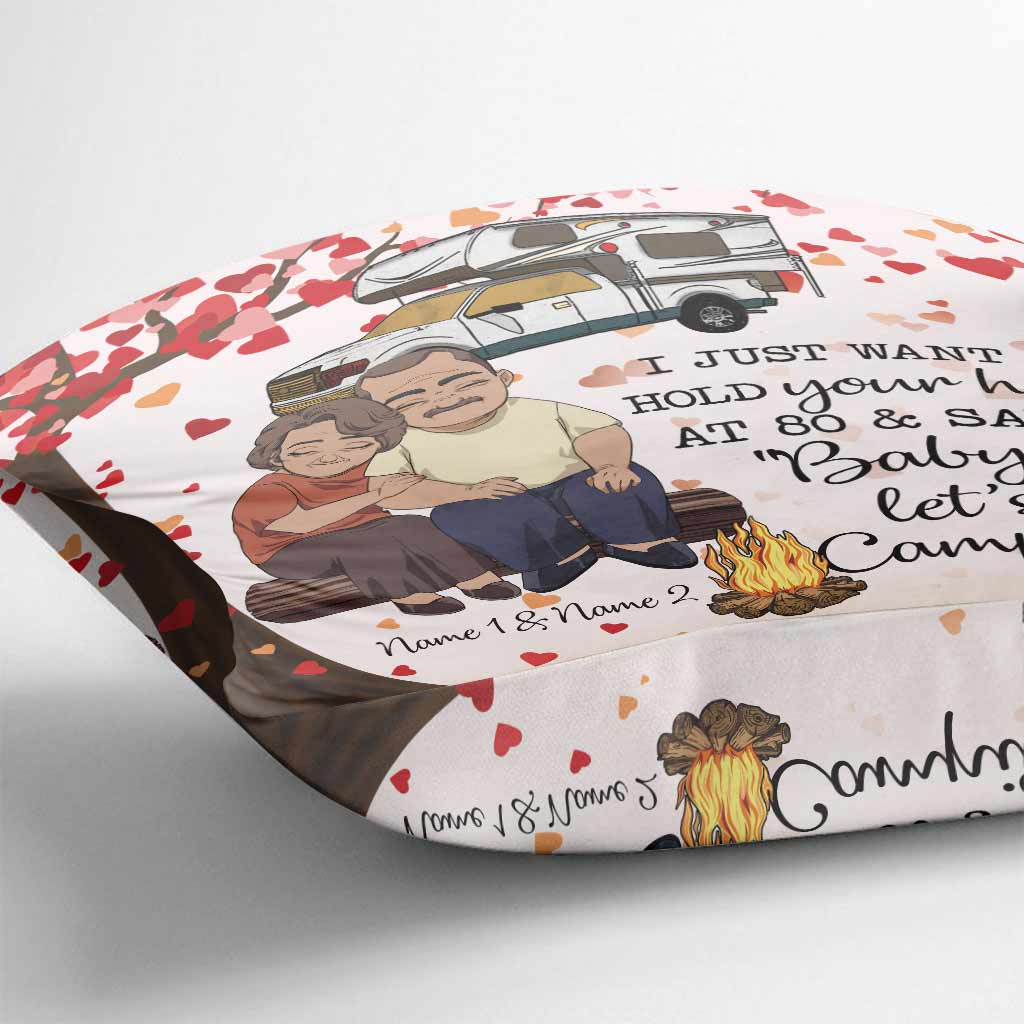 Ich möchte nur deine Hand halten – Camping für ein älteres Paar – personalisiertes Dekokissen