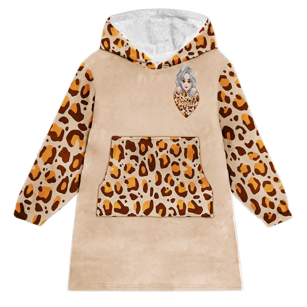 Oma, Oma, Oma – Personalisierte Oma-Decke mit Kapuze zum Muttertag