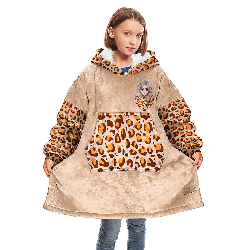 Oma, Oma, Oma – Personalisierte Oma-Decke mit Kapuze zum Muttertag