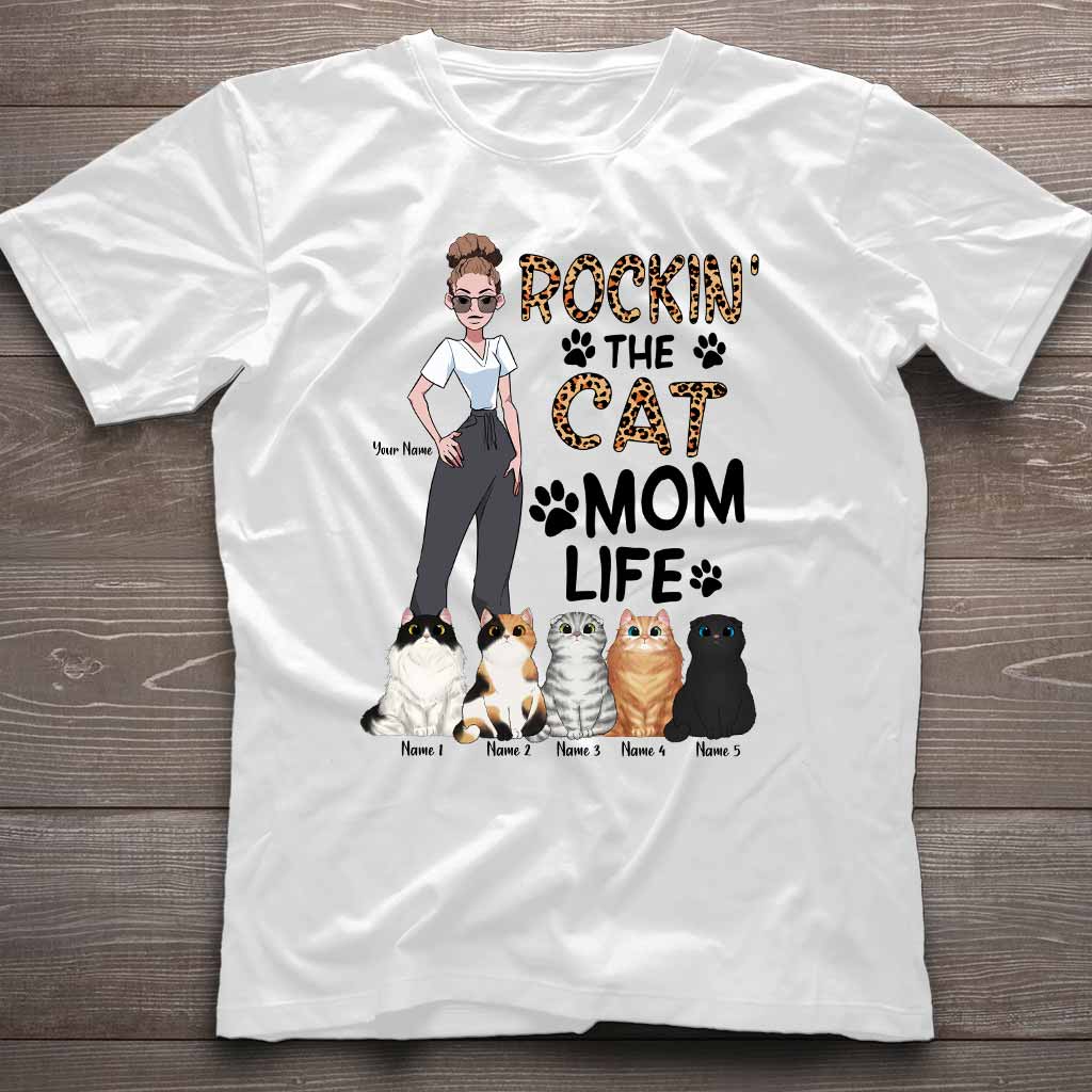 Das Leben als Katzenmama rocken – personalisiertes Katzen-T-Shirt und Hoodie
