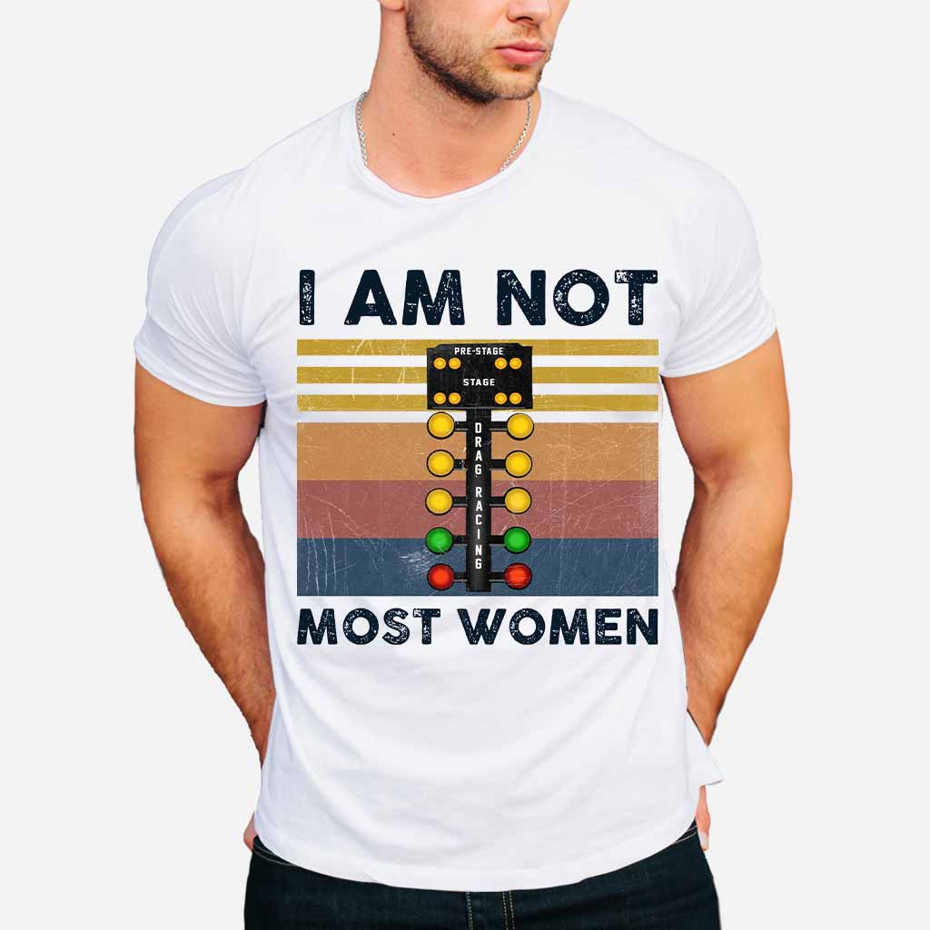 Ich bin nicht wie die meisten Frauen – Renn-T-Shirt und Hoodie 062021