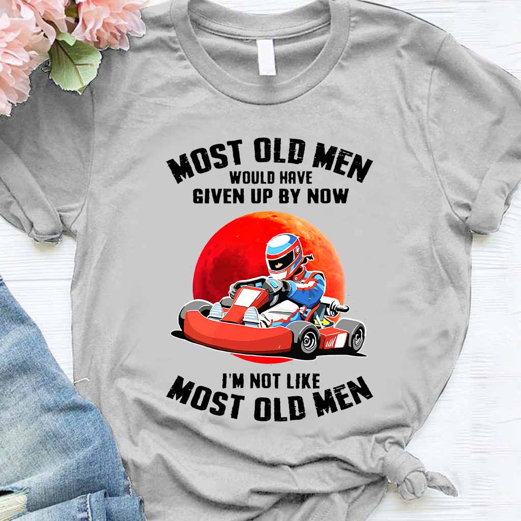 Die meisten alten Männer - Renn-T-Shirt und Hoodie 062021