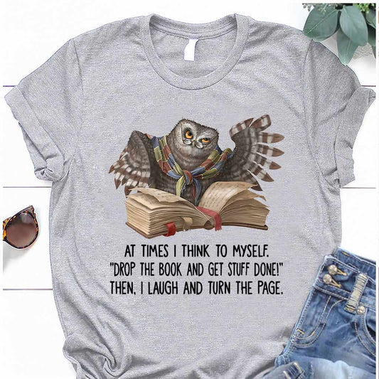 Turn The Page – Buch-T-Shirt und Hoodie 062021