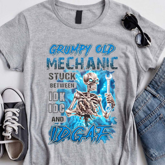 Grumpy Old Mechanic - T-Shirt und Hoodie 112021
