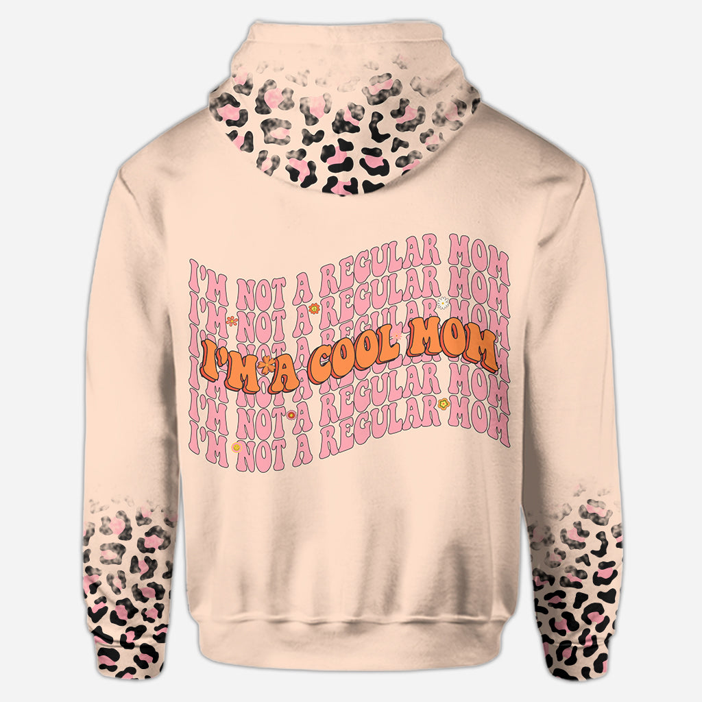 Ich bin keine gewöhnliche Mama – Personalisierter Muttertags-Hoodie und Leggings