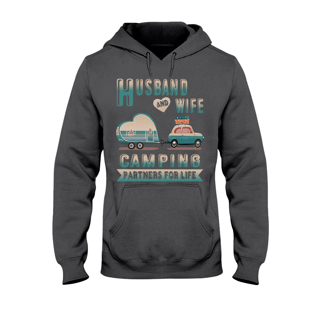 Campingpartner-Ehepaar – T-Shirt und Hoodie 112021
