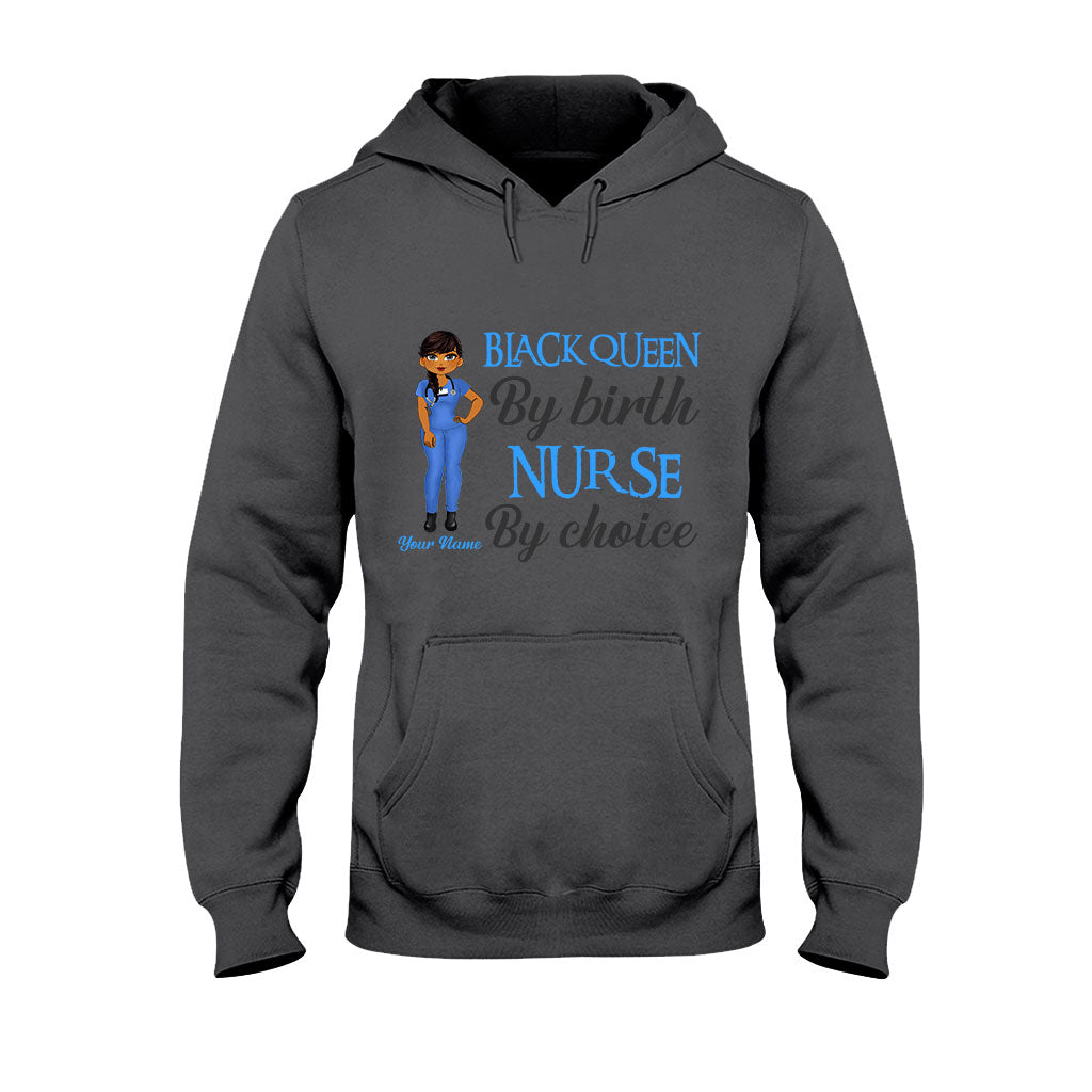 Schwarze Krankenschwester – Personalisiertes T-Shirt und Hoodie