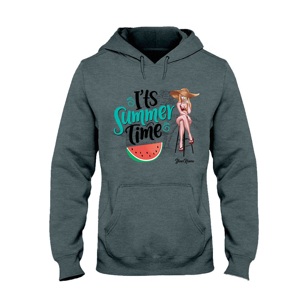 Es ist Sommerzeit – personalisiertes T-Shirt und Hoodie für Meeresliebhaber