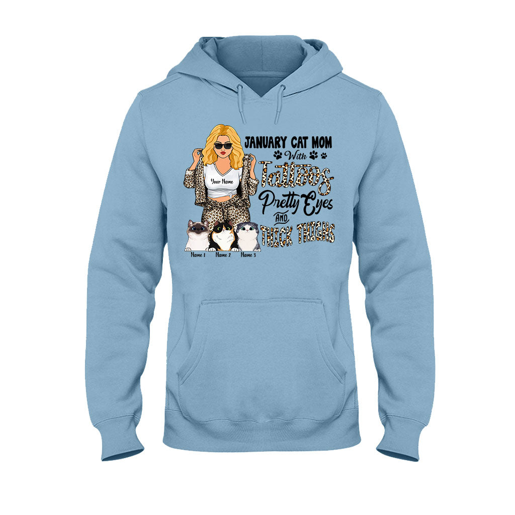 Katzenmama mit Tattoos, hübschen Augen und kräftigen Oberschenkeln – personalisiertes Muttertags-T-Shirt und Hoodie mit Katzenmotiv