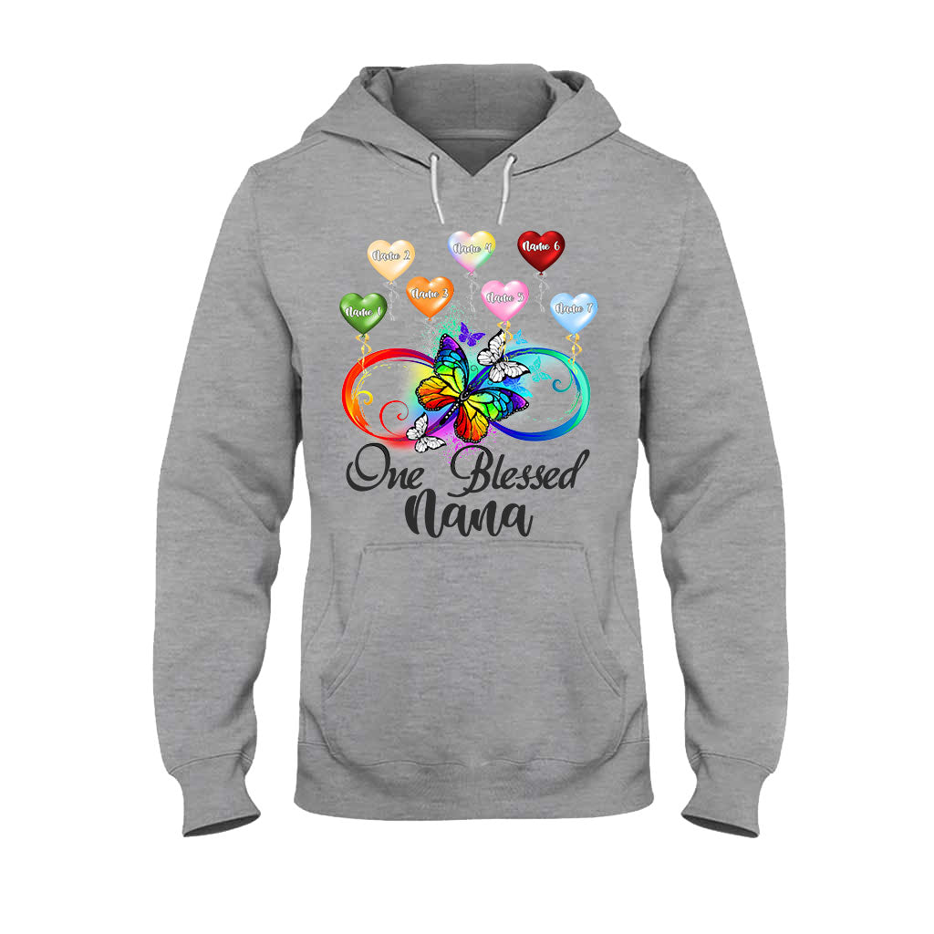 Eine gesegnete Oma – Personalisiertes Oma-T-Shirt und Hoodie