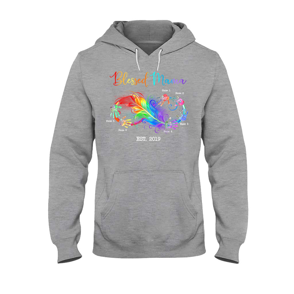 Gesegnete Mama – Geschenk für Mama und Oma – Personalisiertes T-Shirt und Hoodie