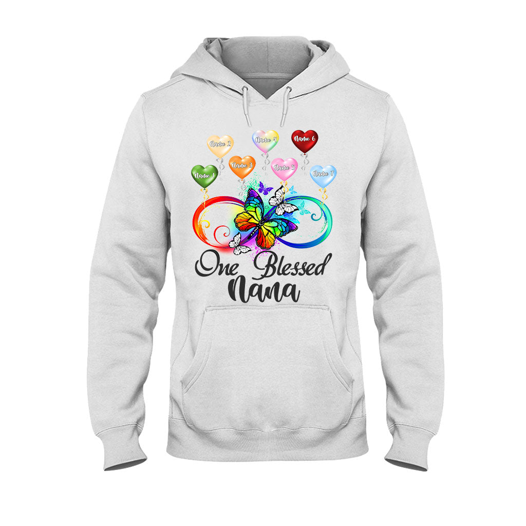 Eine gesegnete Oma – Personalisiertes Oma-T-Shirt und Hoodie