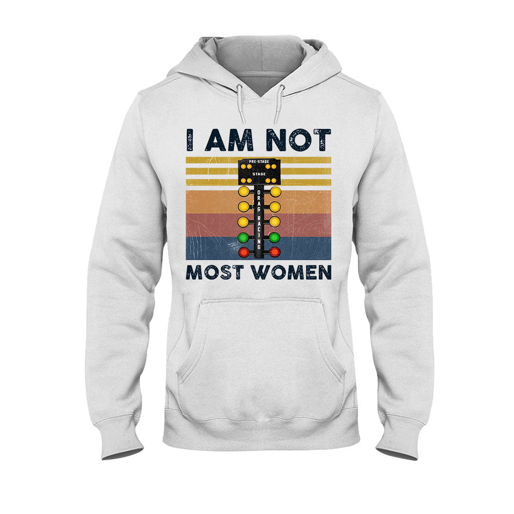 Ich bin nicht wie die meisten Frauen – Renn-T-Shirt und Hoodie 062021