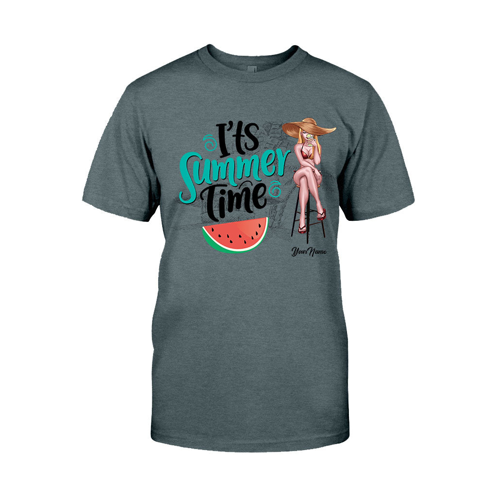 Es ist Sommerzeit – personalisiertes T-Shirt und Hoodie für Meeresliebhaber