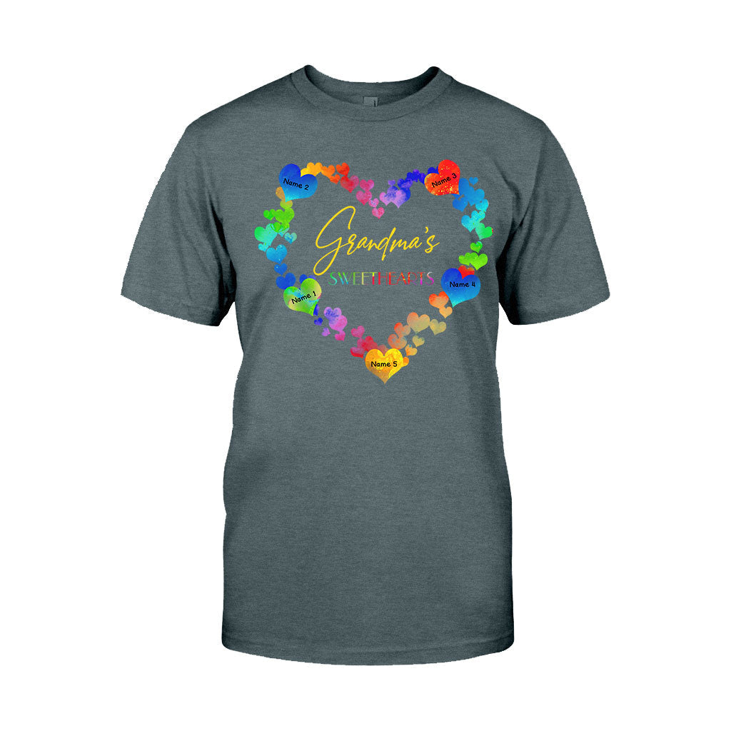 Omas Lieblinge – Personalisiertes Valentinstags-T-Shirt und Hoodie für Oma