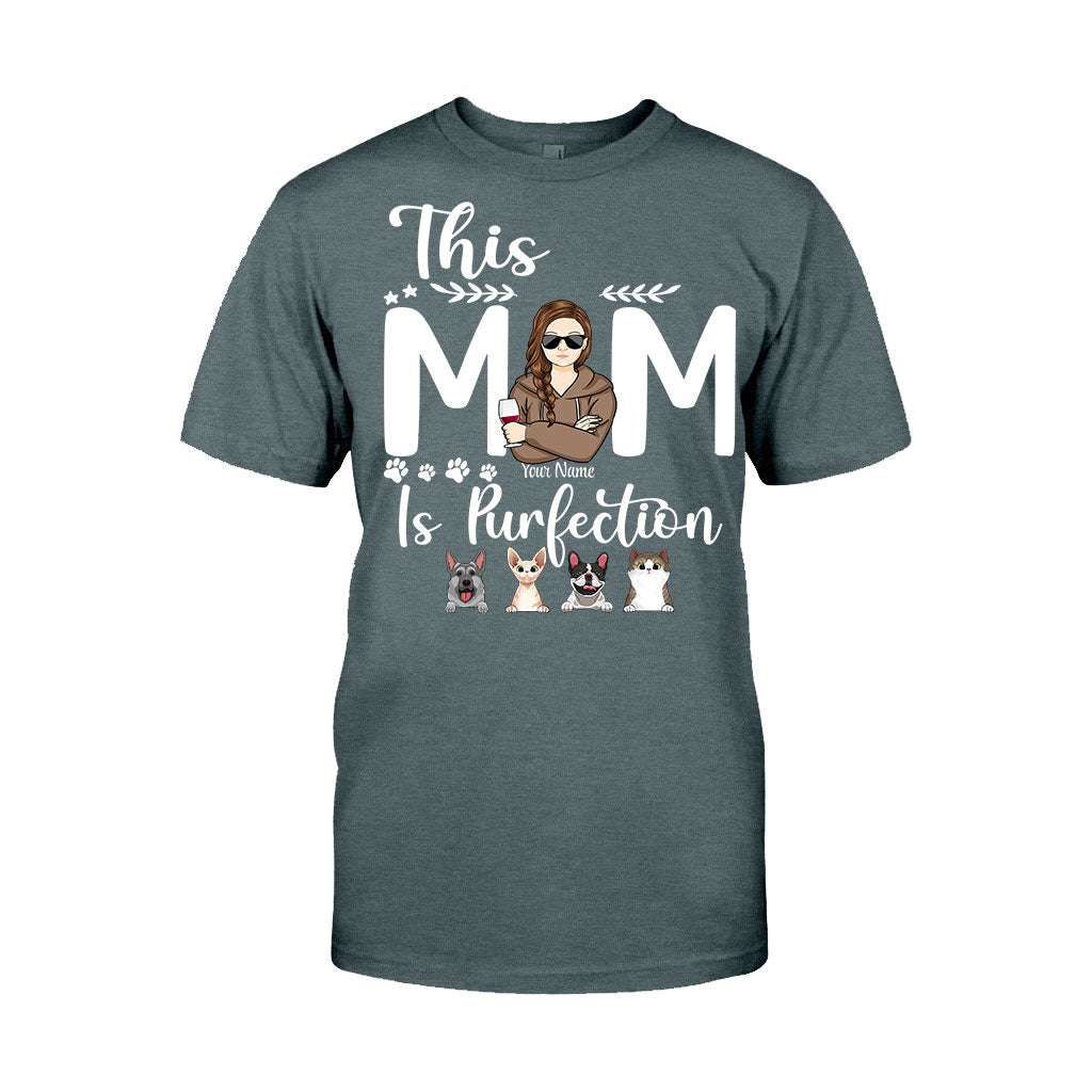 Diese Mama ist die Perfektion – personalisiertes Muttertags-T-Shirt und Hoodie mit Hundemotiv
