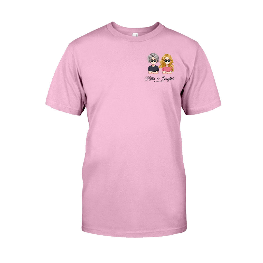 Wie die Mutter, so die Tochter – Personalisiertes Mutter-T-Shirt und Hoodie