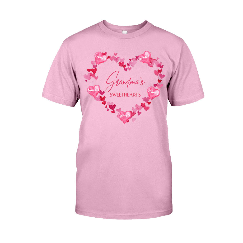 Omas Lieblinge – Personalisiertes Valentinstags-T-Shirt und Hoodie für Oma