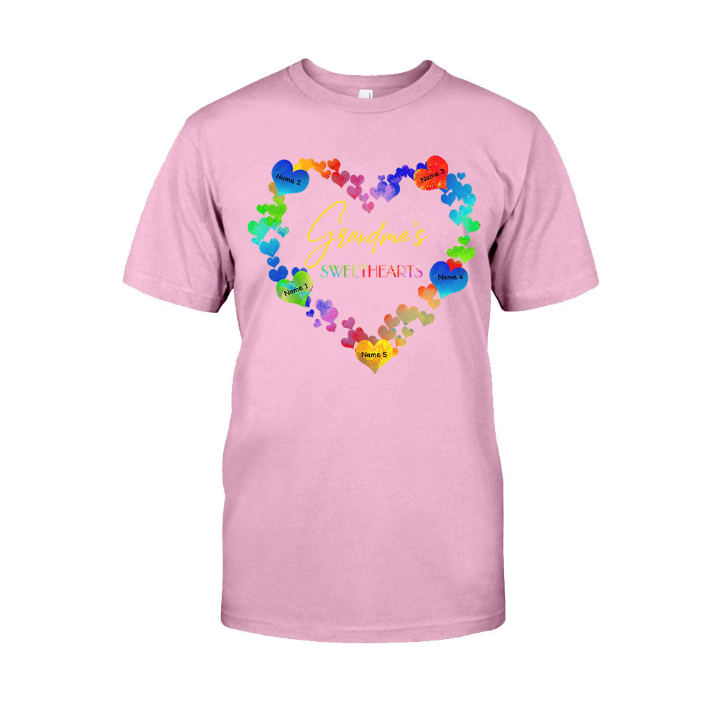 Omas Lieblinge – Personalisiertes Valentinstags-T-Shirt und Hoodie für Oma