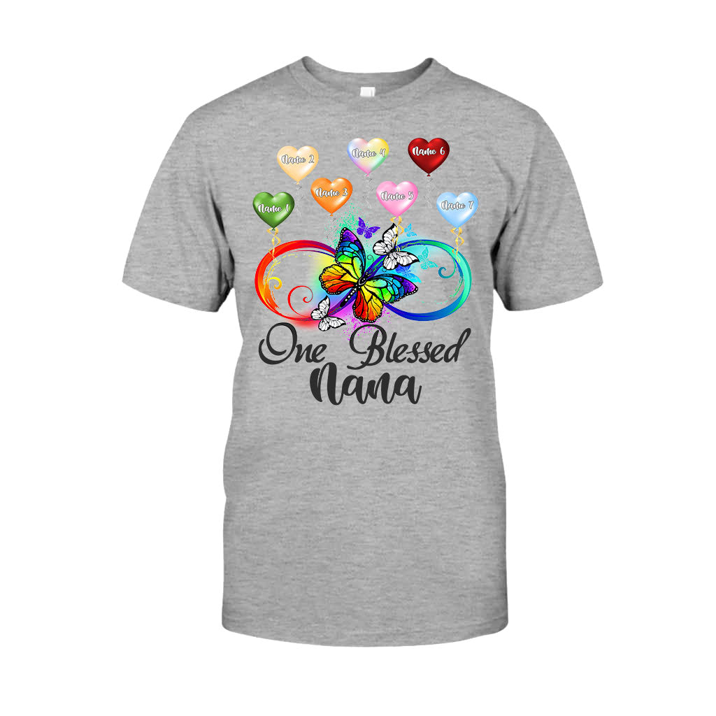 Eine gesegnete Oma – Personalisiertes Oma-T-Shirt und Hoodie