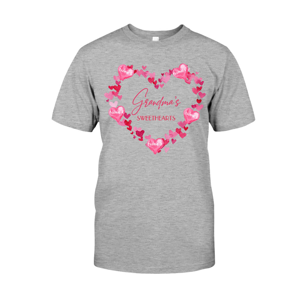 Omas Lieblinge – Personalisiertes Valentinstags-T-Shirt und Hoodie für Oma
