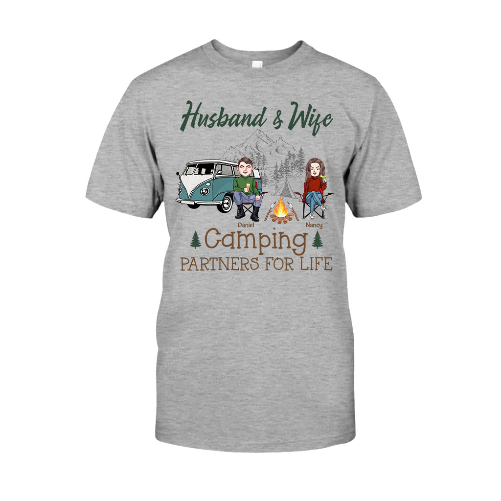 Camping-Paar fürs Leben – Personalisiertes Camping-T-Shirt und Hoodie für Paare