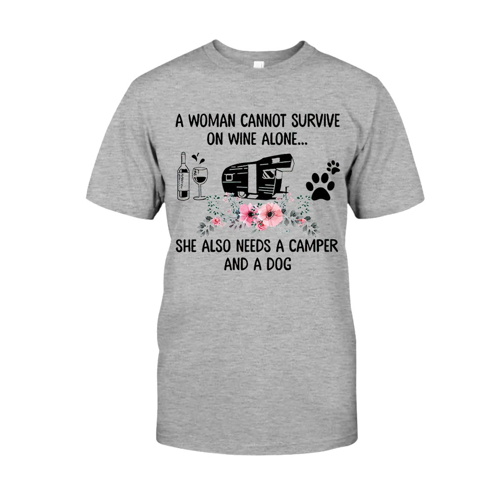 Eine Frau kann nicht nur von Wein leben – Camping-T-Shirt und Hoodie 1121