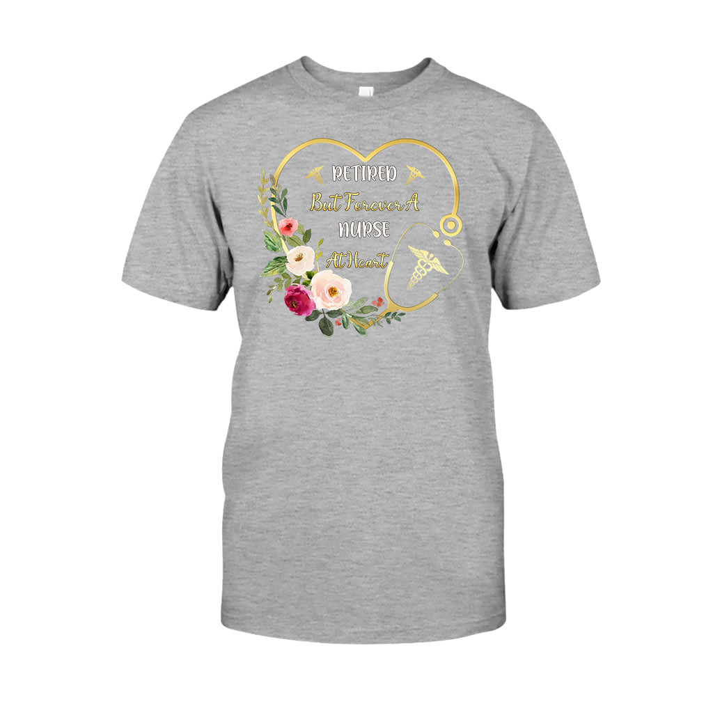 Für immer Krankenschwester im Herzen – T-Shirt und Hoodie für Krankenschwestern