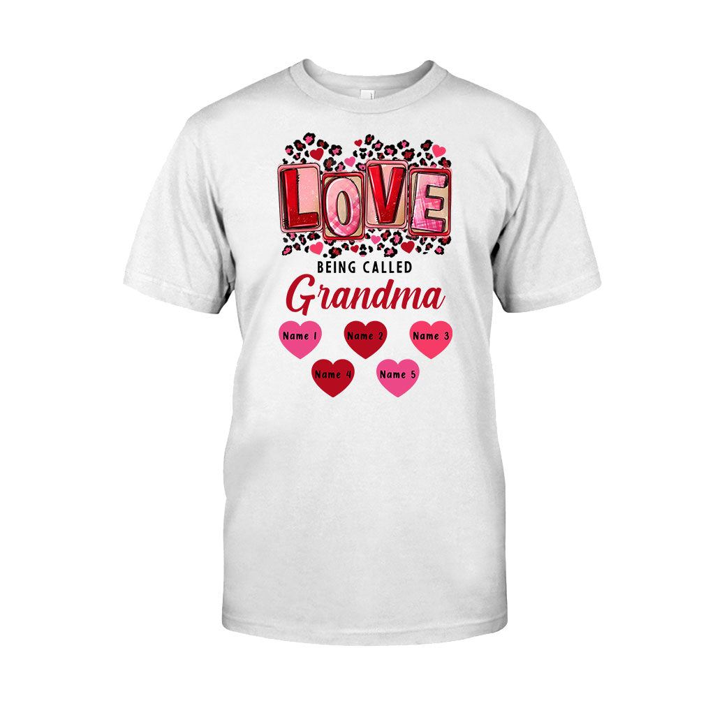 Ich liebe es, Oma genannt zu werden – personalisiertes Oma-T-Shirt und Hoodie