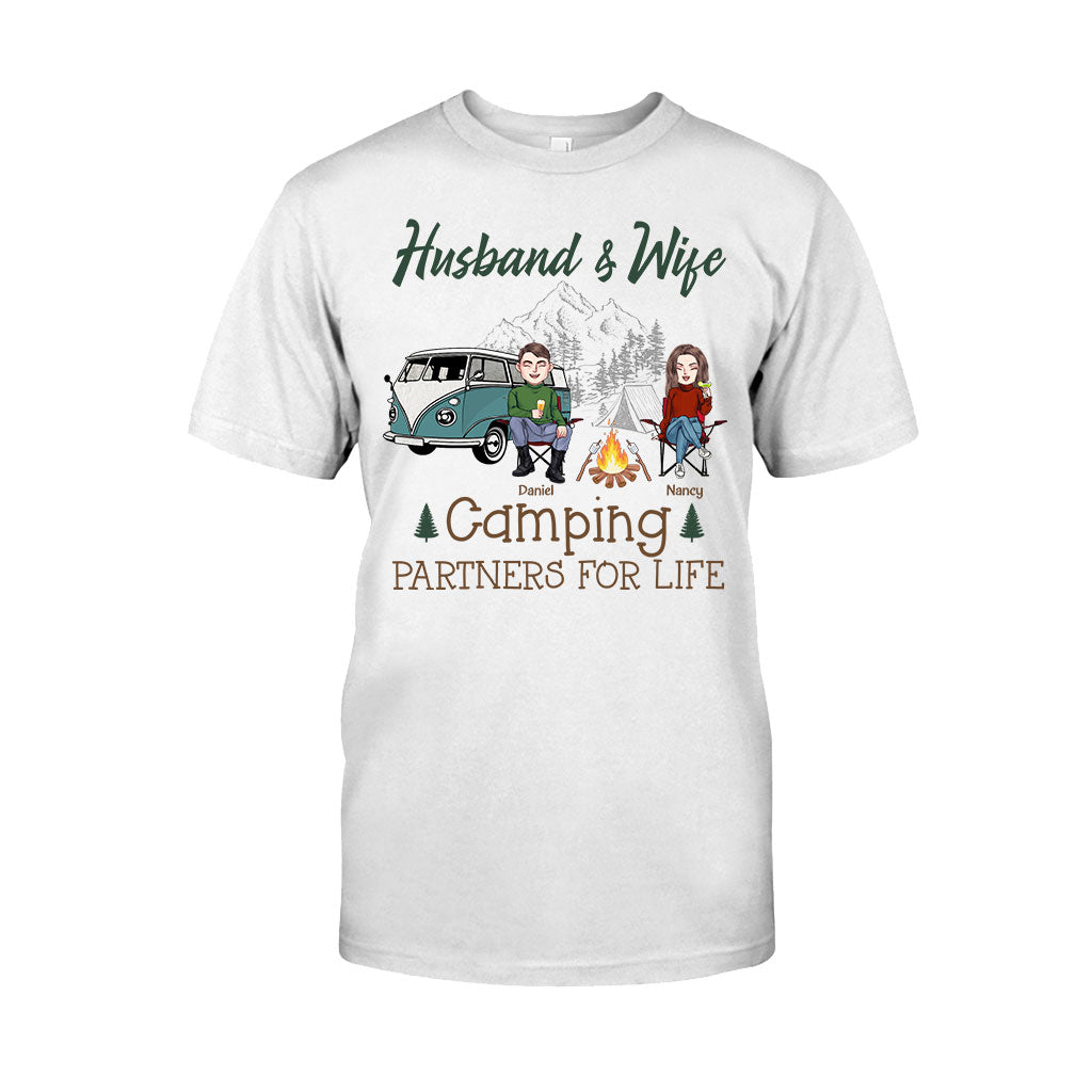 Camping-Paar fürs Leben – Personalisiertes Camping-T-Shirt und Hoodie für Paare