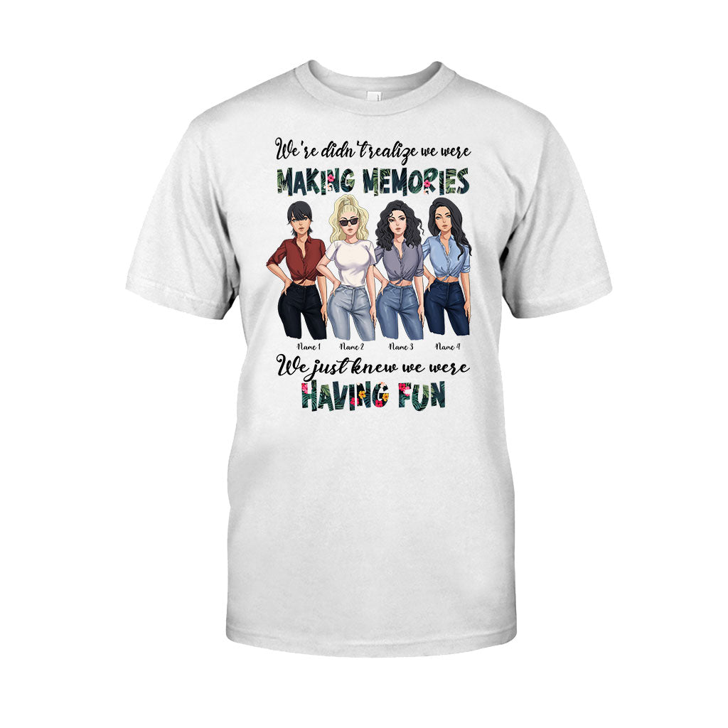 Beste Freundinnen haben Spaß und schaffen Erinnerungen – personalisiertes T-Shirt und Hoodie