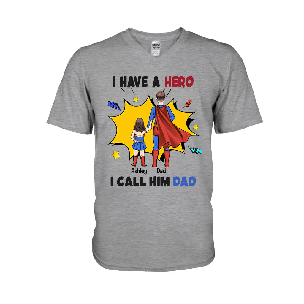Ich habe einen Helden, ich nenne ihn Papa – personalisiertes Vater-T-Shirt und Hoodie