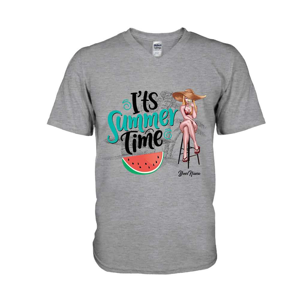 Es ist Sommerzeit – personalisiertes T-Shirt und Hoodie für Meeresliebhaber