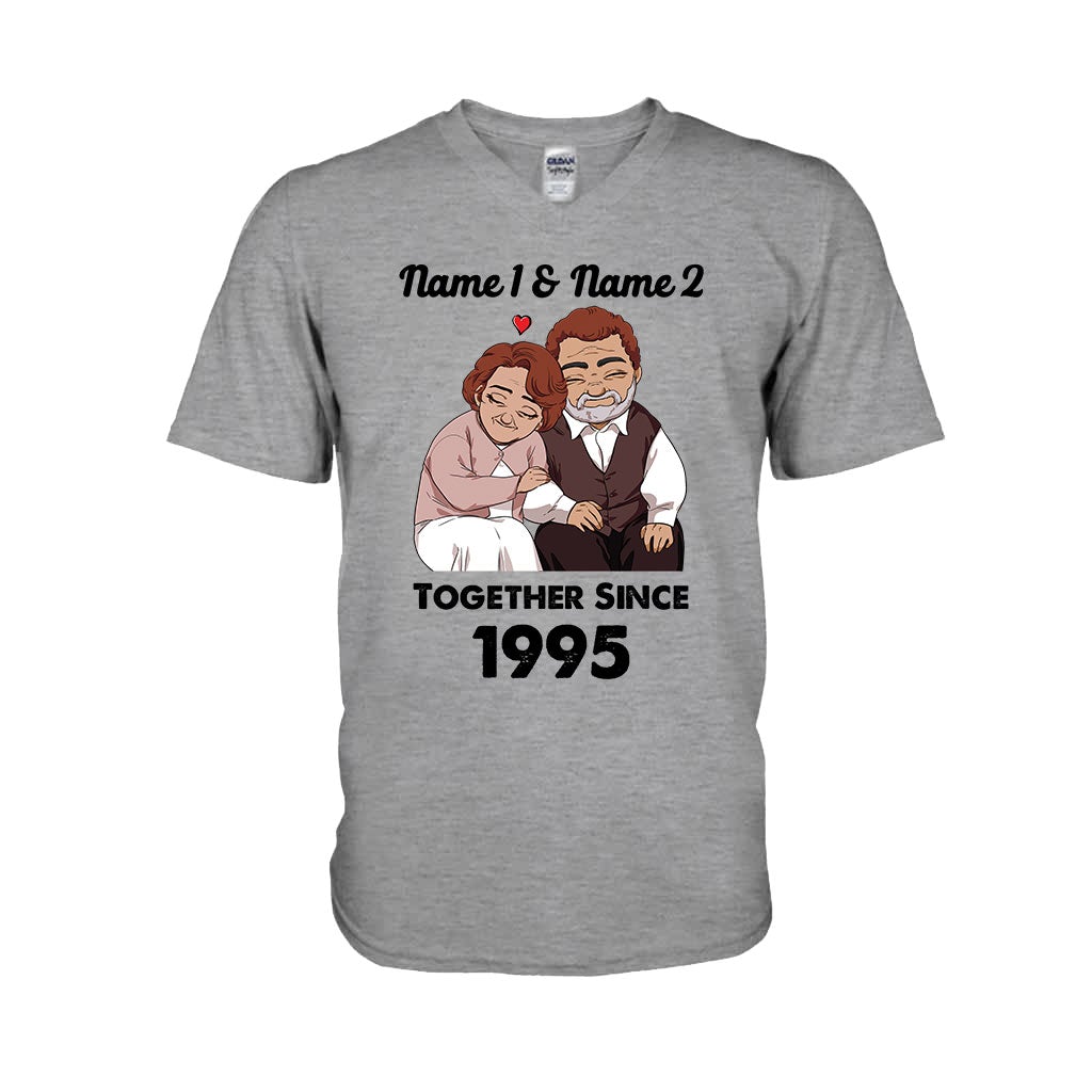 Seit jeher ein Ehepaar – personalisiertes Partner-T-Shirt und Hoodie