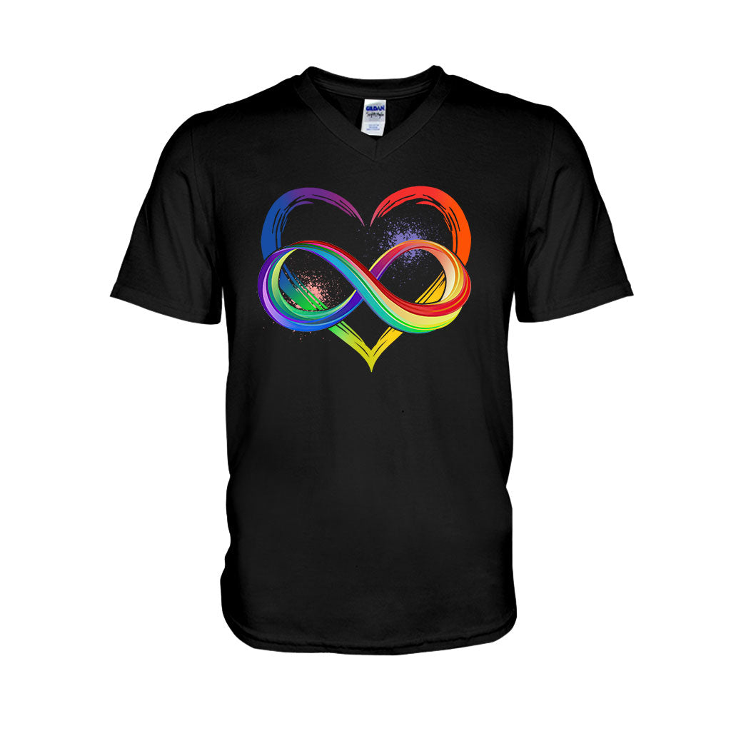 Liebe ist Liebe – Personalisiertes T-Shirt und Hoodie zur Unterstützung der LGBTQ+-Community
