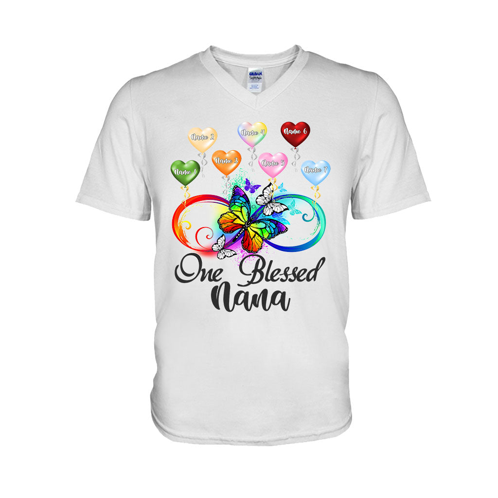 Eine gesegnete Oma – Personalisiertes Oma-T-Shirt und Hoodie