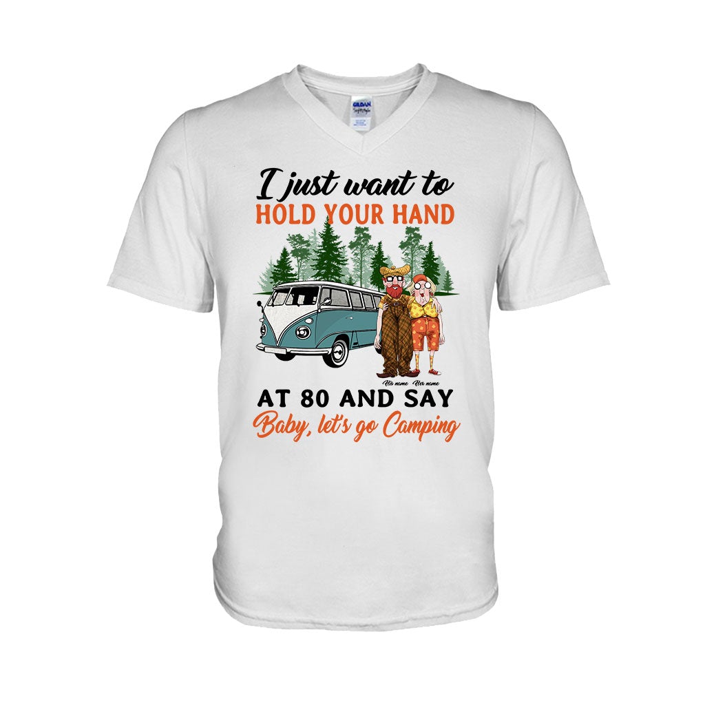 Ich möchte mit 80 deine Hand halten und sagen: „Camping für ein altes Pärchen“ – personalisiertes T-Shirt und Hoodie