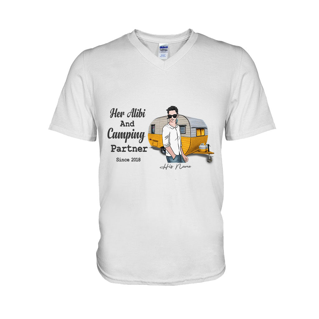 Ihr Alibi und Campingpartner – personalisiertes Partner-T-Shirt und Hoodie