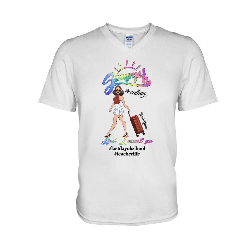Der Sommer ruft und ich muss gehen – personalisiertes Lehrer-T-Shirt und Hoodie