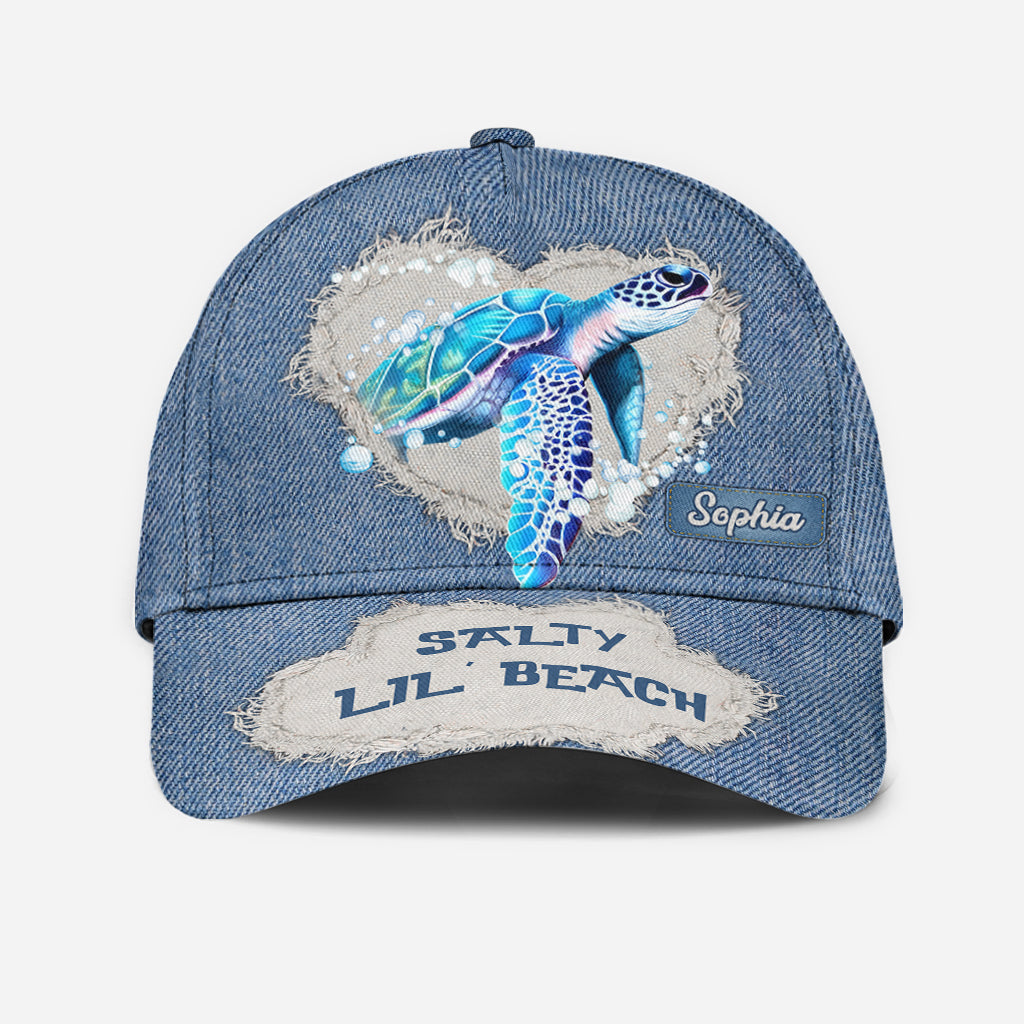 Salty Lil Beach - Personalisierte Turtle Classic Kappe