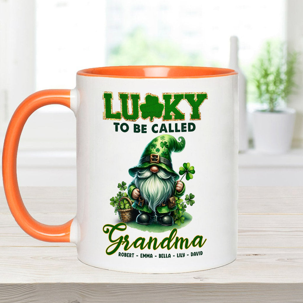 Glücklich, Nana/Mimi genannt zu werden... - Personalisierte Tasse mit Oma-Akzent
