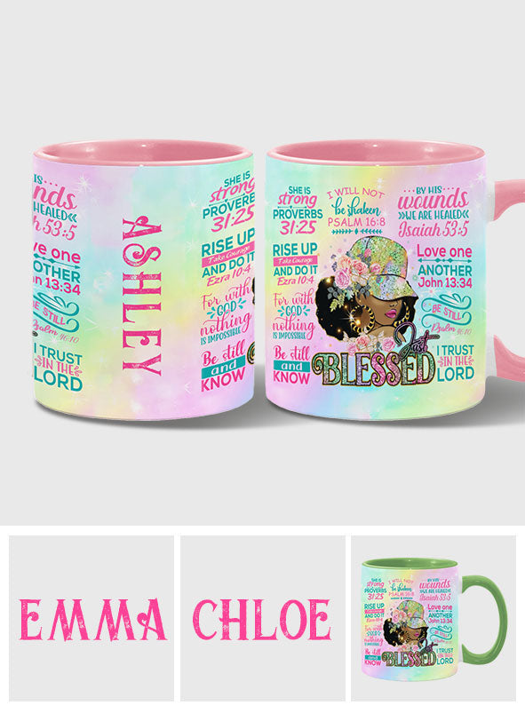 Stolze schwarze Frau – Personalisierte Tasse mit afroamerikanischem Akzent