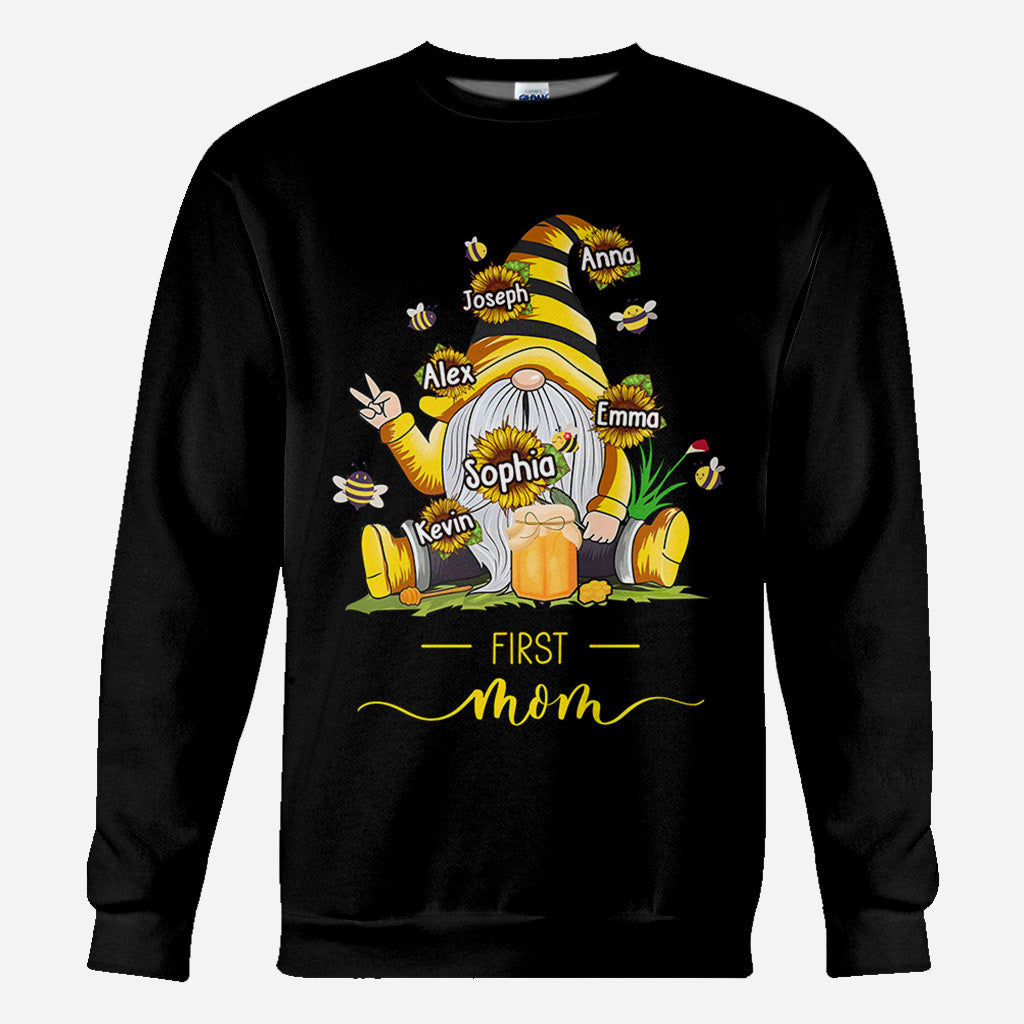 Erst Mutter, jetzt Oma – Personalisiertes Mutter-Shirt mit beliebigem Kindernamen